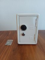 Kleine Tresor Spardose weiss