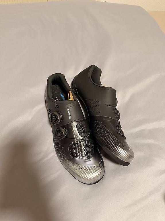 Scarpe da uomo: Chaussures cyclisme Shimano – Nuovo e nell'imballaggio originale da Corcelles-près-payerne venduto da alv_7rq2