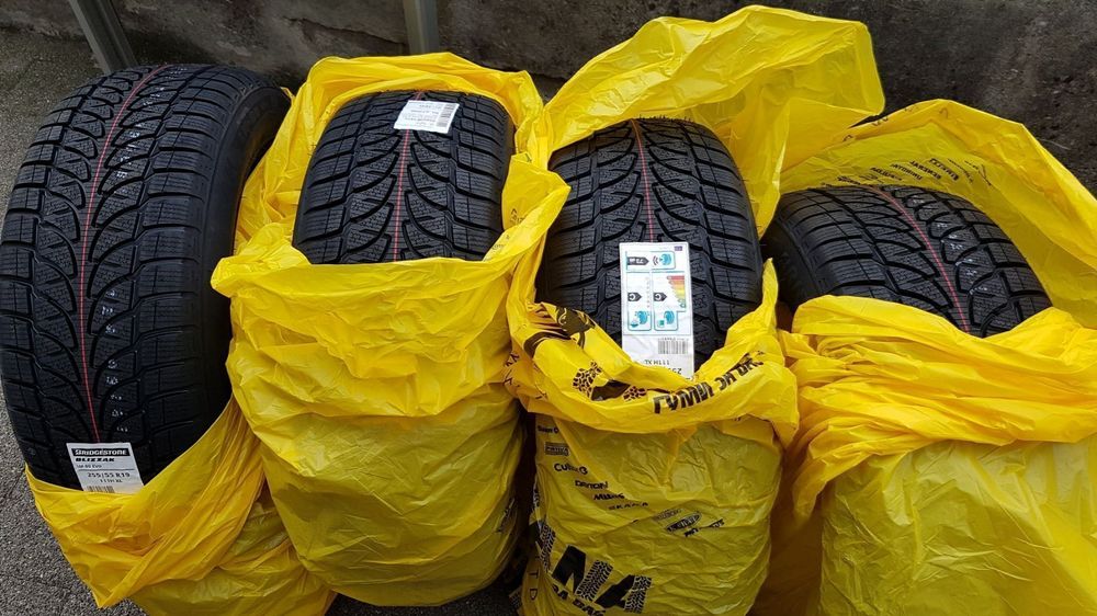 Winterreifen Bridgestone 255/55 R19 111H | Kaufen auf Ricardo