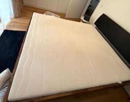 Matraze 200 x 180 - wenig benutzt und GRATIS 