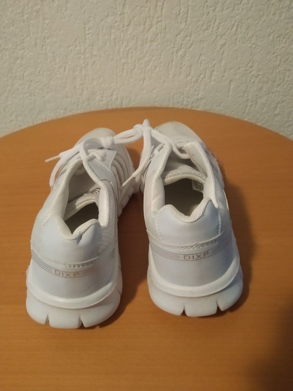 Scarpe da donna: Turnschuhe Dixing 37.5 ultraleicht Neu – Nuovo e nell'imballaggio originale da Münchenbuchsee venduto da Cori1968 2