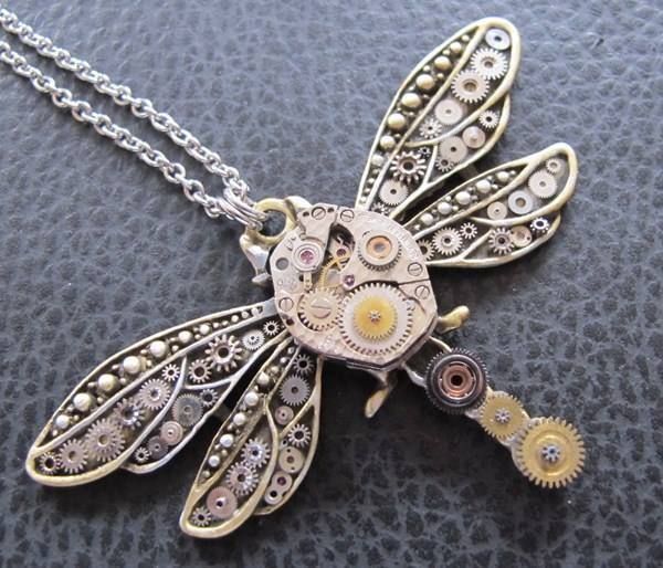 Altri gioielli: Victorian Steampunk Dragonfly Libelle – Usato da Schwanden GL venduto da UHRKNALL 2