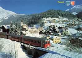 Fiesch (VS) – Zug der Furka–Oberalp-Bahn in winterlicher