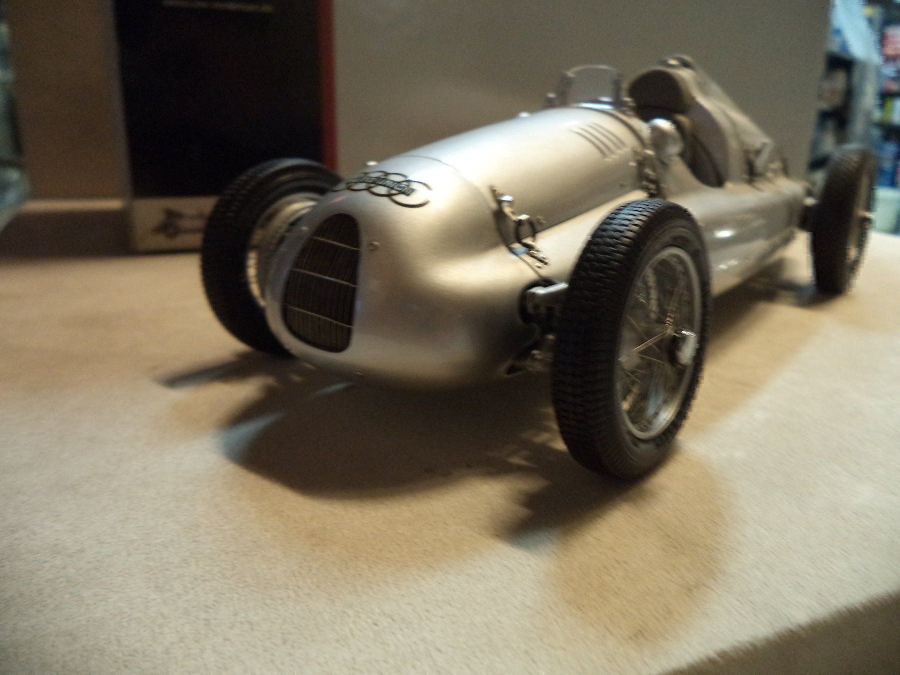 Modellini d'auto: CMC Rarität Auto-Union TYP D 1:18 – Nuovo e nell'imballaggio originale da Rieden AG venduto da Wirth03