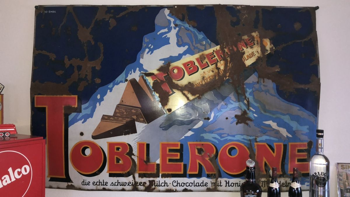 Toblerone Insegne: Toblerone plaque émaillée – Usato da Thierrens venduto da Bigla