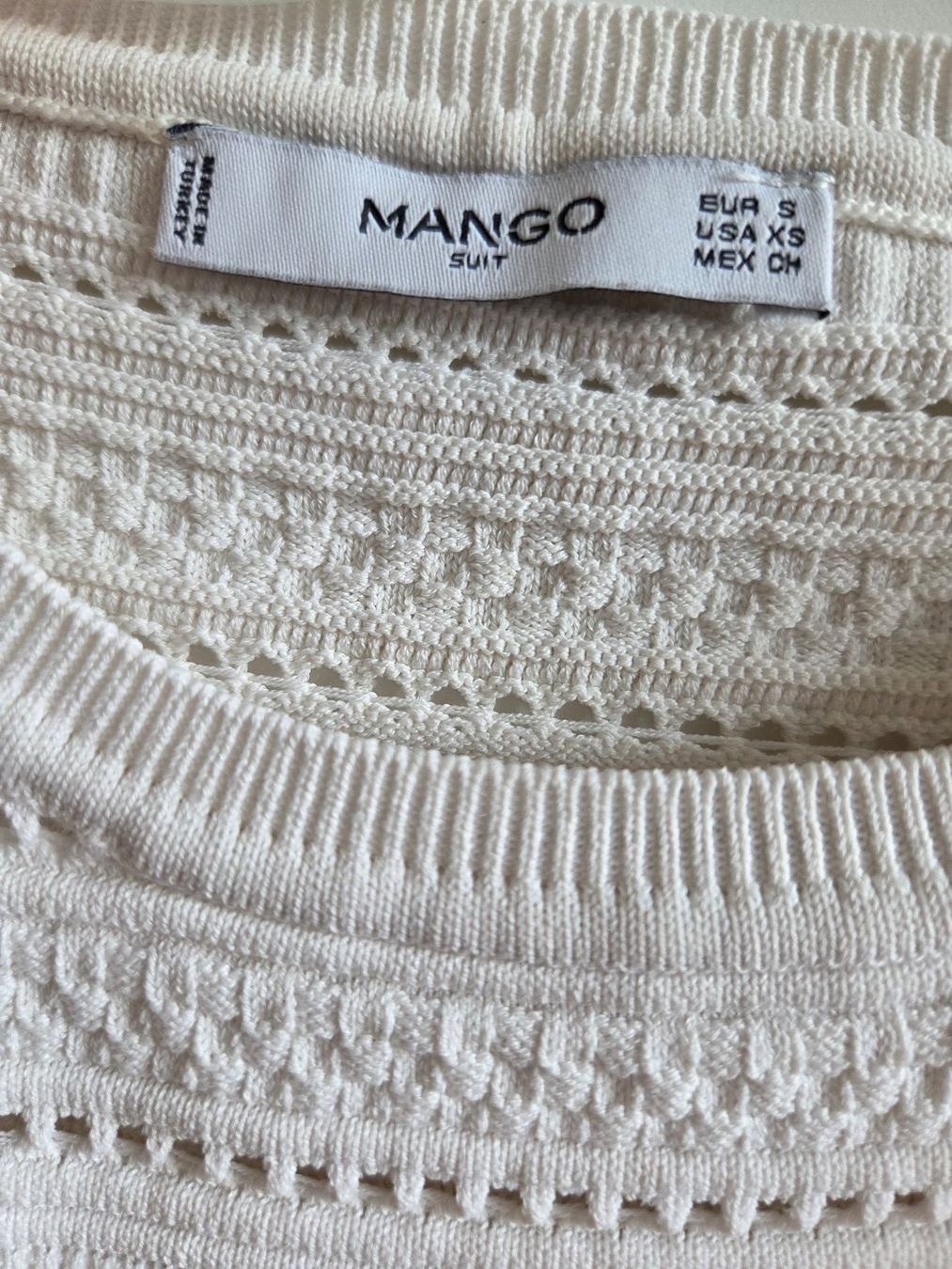 Mango Tops: MANGO Pull blanc ajouré - Taille S – Neuf (Voir description) à Chavannes-Renens par mau_8rwz 2