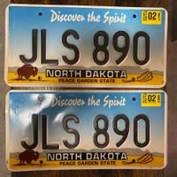  🇺🇸 2x Paar U.S. Autoschild, North Dakota JLS 890