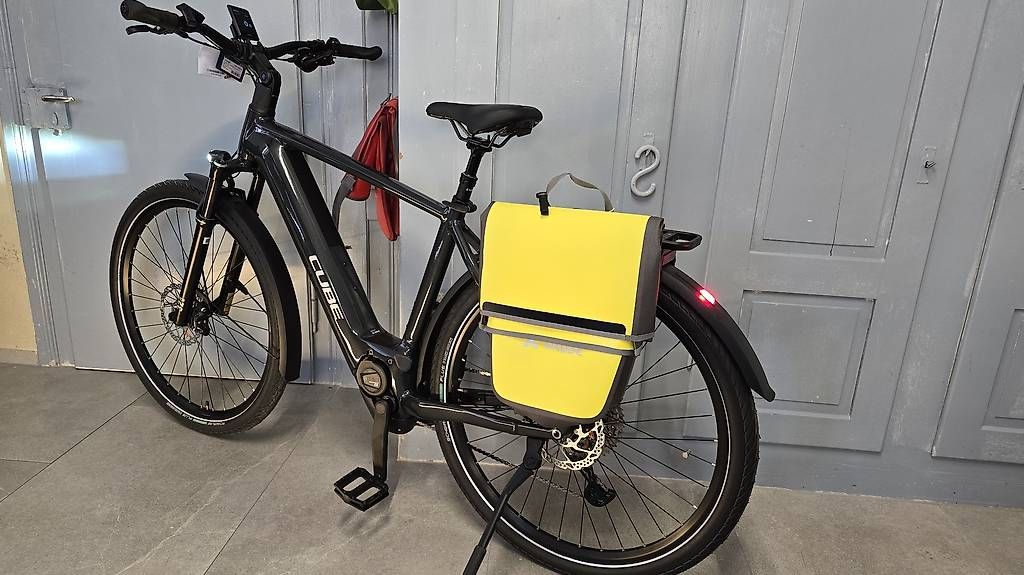 Velos: E-Bike Cube 750wh np 3999chf – Gebraucht aus Bronschhofen von Timi.g 6