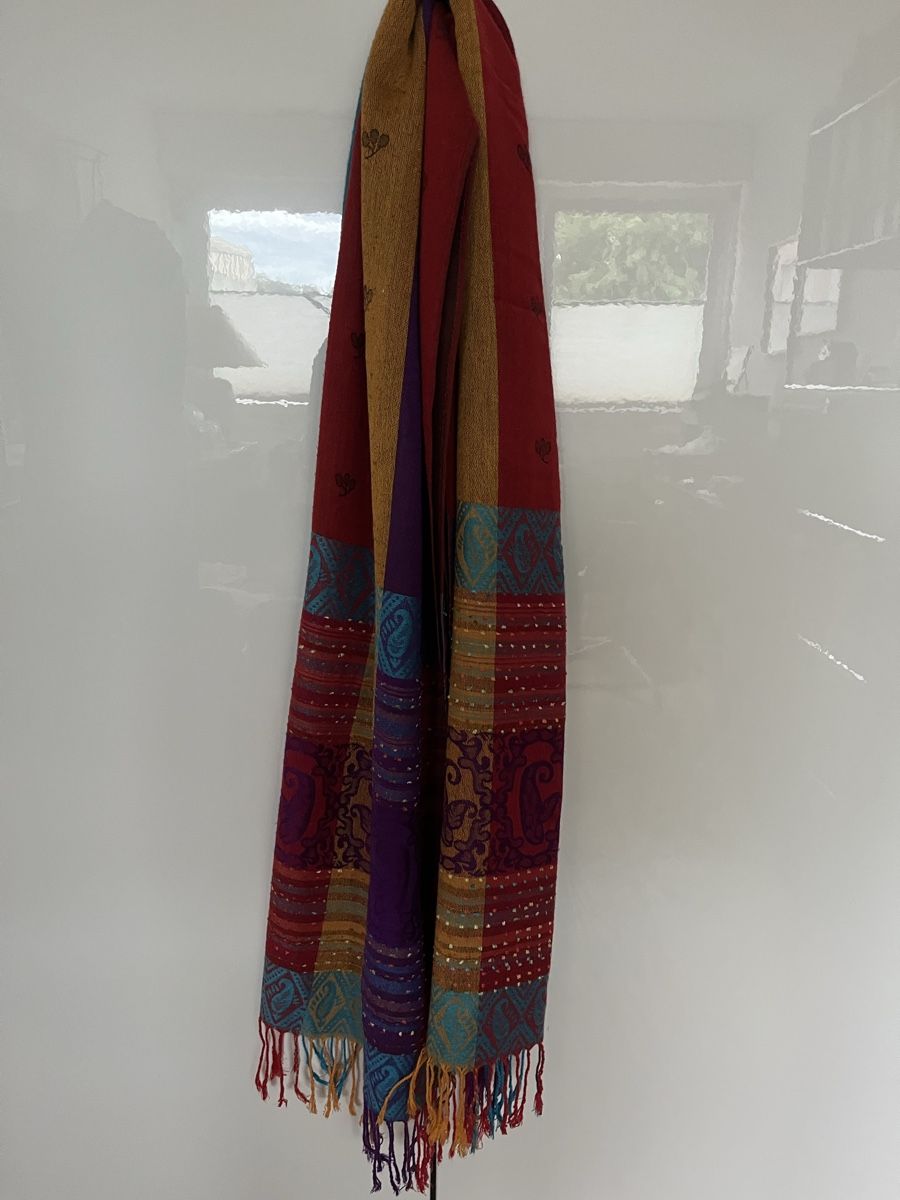 Foulards & écharpes: Châle PASHMINA 100% multicolore – Neuf (Voir description) à St. Prex par Nikolletta 7