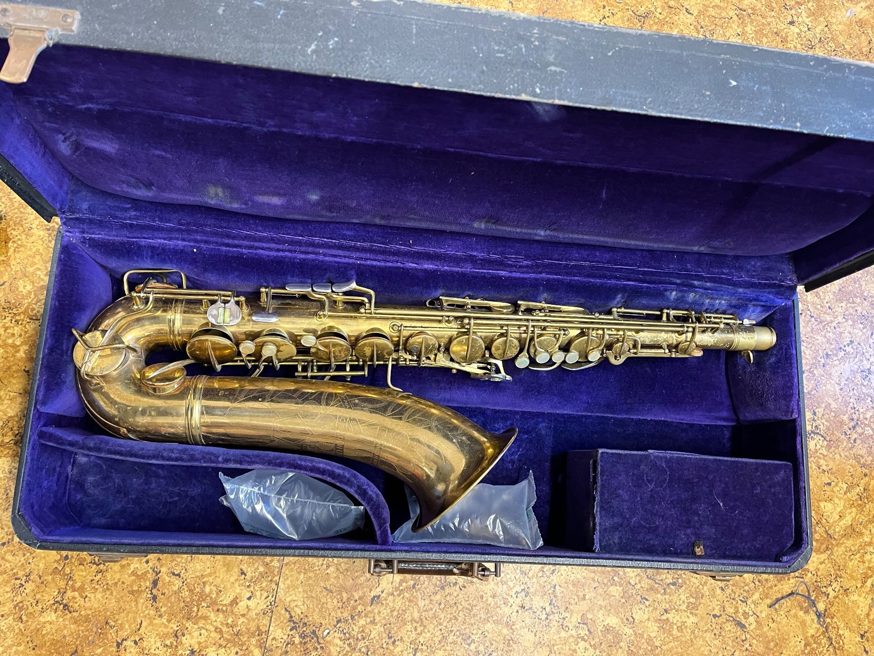 Strumenti musicali: Tenorsaxophon Conn Conqueror – Usato da Burgdorf venduto da kla_r5tf