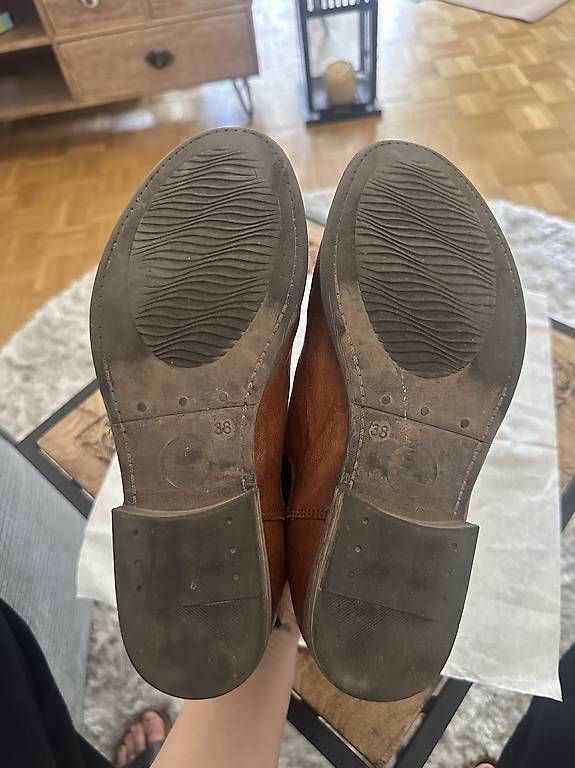 Scarpe da donna: Braune Max Lederschuhe Stiefeletten Gr. 38 Leoprint – Usato da Zürich venduto da Vee_90 2