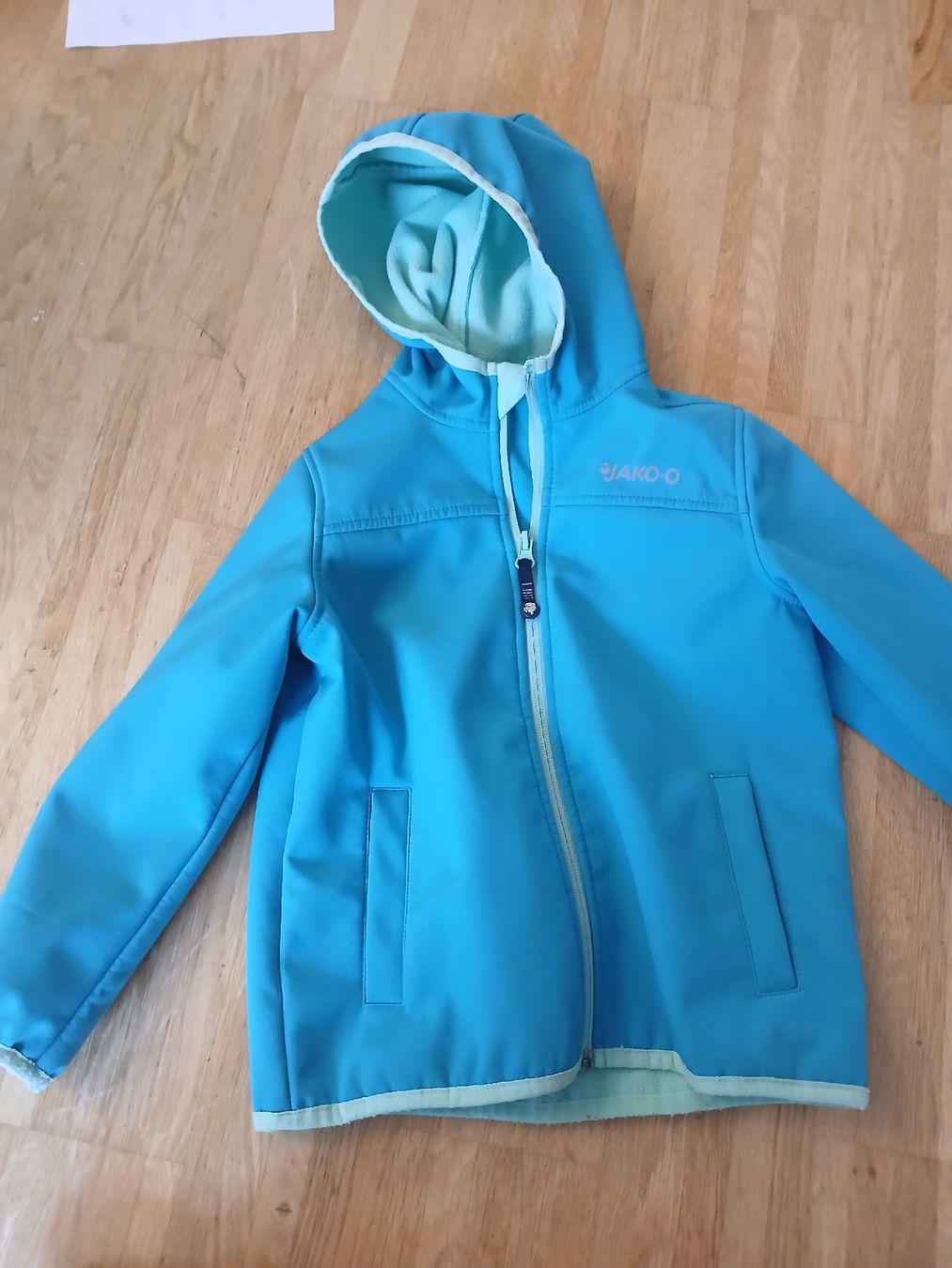 Jako-O Jacken & Mäntel: Softshelljacke Jako-O Gr 104/110 – Gebraucht aus Münchwilen TG von miwirz