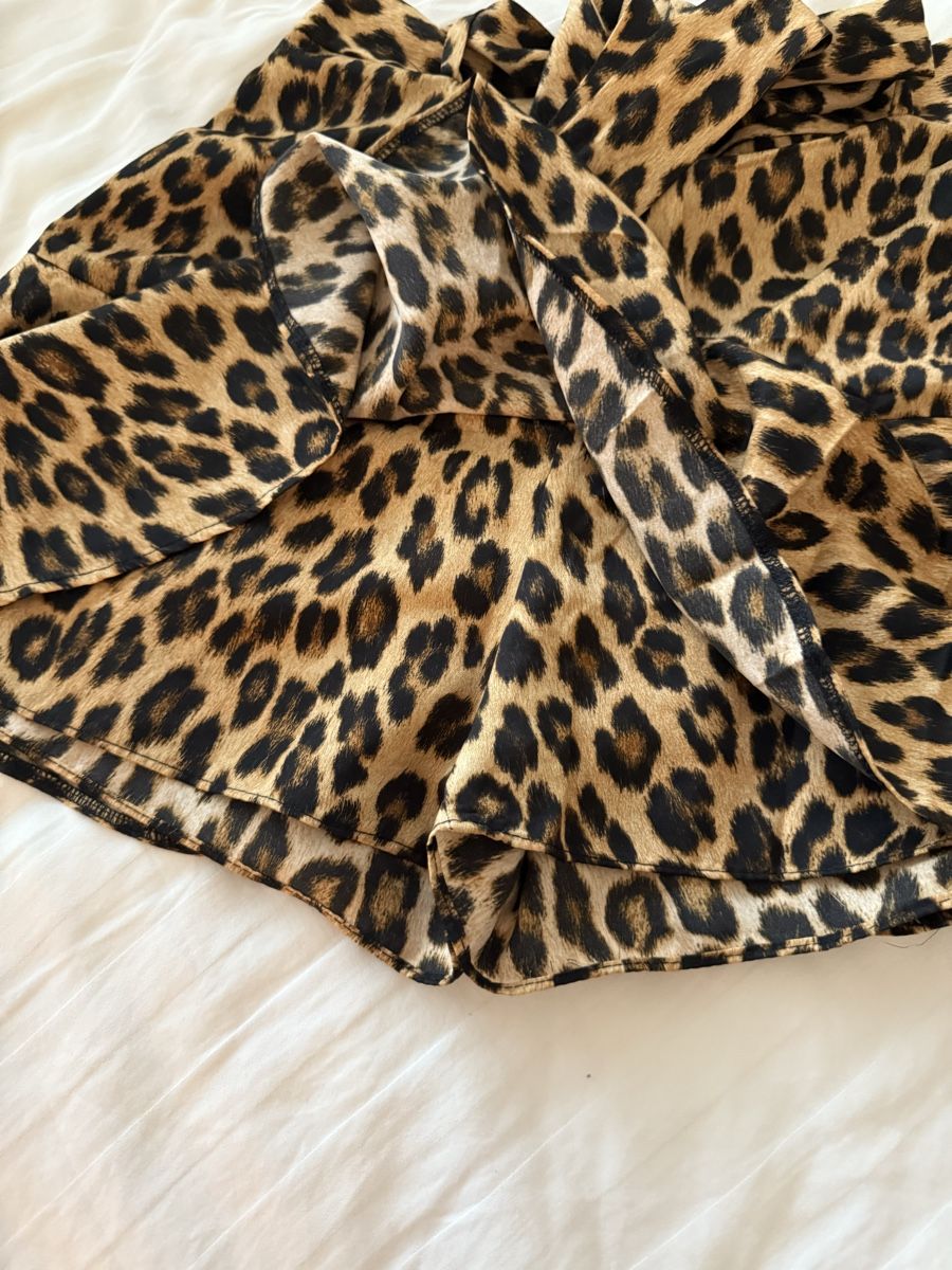 Zara Röcke: Zara Minirock mit Leopardenmuster, Gr. S – Gebraucht aus Volketswil von habibeoez 3