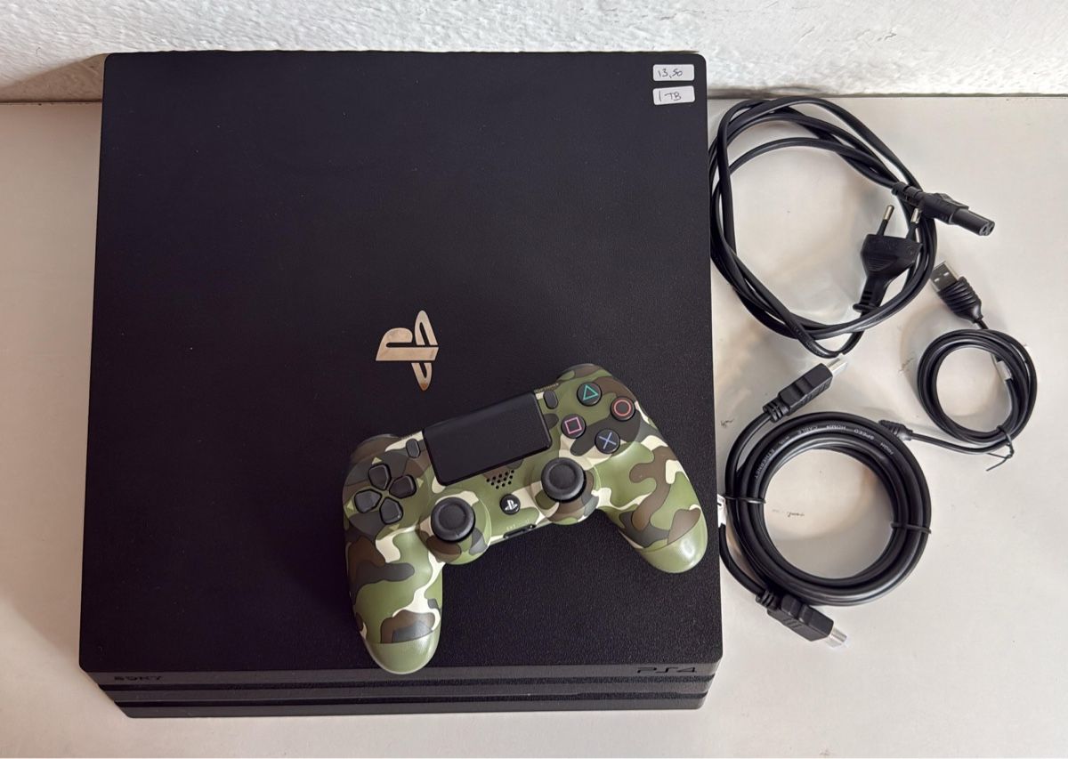 Sony Console: Playstation 4 Pro Camo Controller & All Cables - TOP! – Usato da Ehrendingen venduto da bubulence