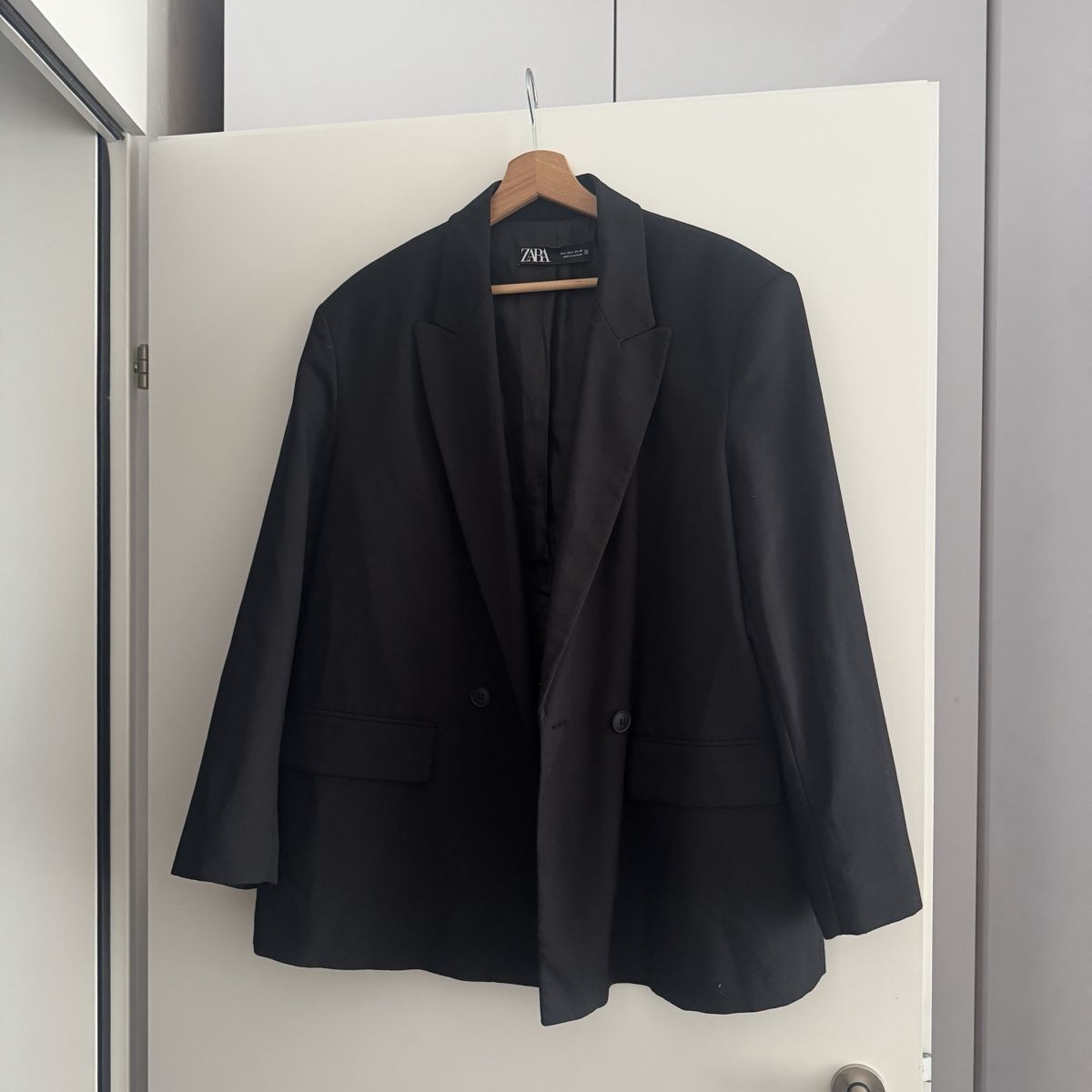 Zara Ensembles & Tailleurs: Zara Blazer black double breasted – Neuf (Voir description) à Wädenswil par katdede