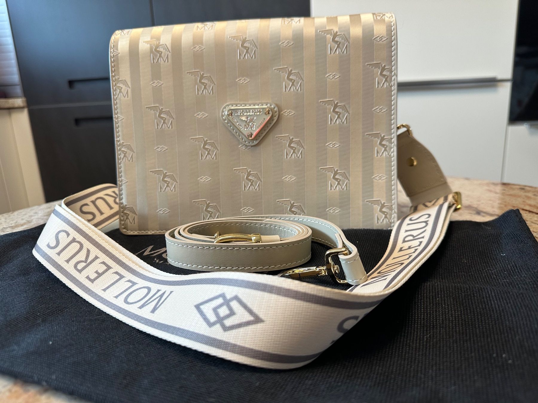 Maison Mollerus Borse da donna: MAISON MOLLERUS / Tasche WIL – Nuovo e nell'imballaggio originale da Spreitenbach venduto da Jessy8