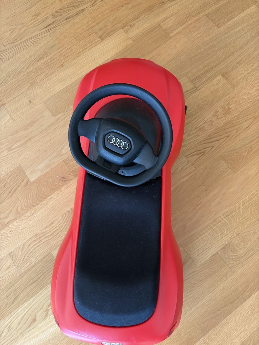 Veicoli per bambini: Audi Junior Rutschfahrzeug – Nuovo e nell'imballaggio originale da Zürich venduto da aanoukk 2