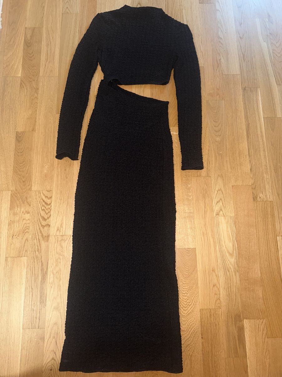 Zara Kleider: ZARA Maxikleid langarm – Neu (gemäss Beschreibung) aus Zürich von Koller.S