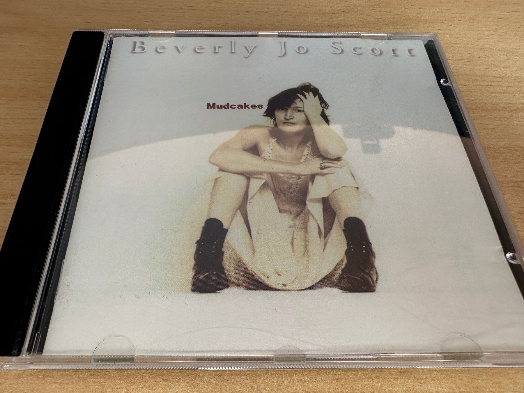 CD: Beverly Jo Scott – Mudcakes – Usato da Rikon im Tösstal venduto da Alpenmutz
