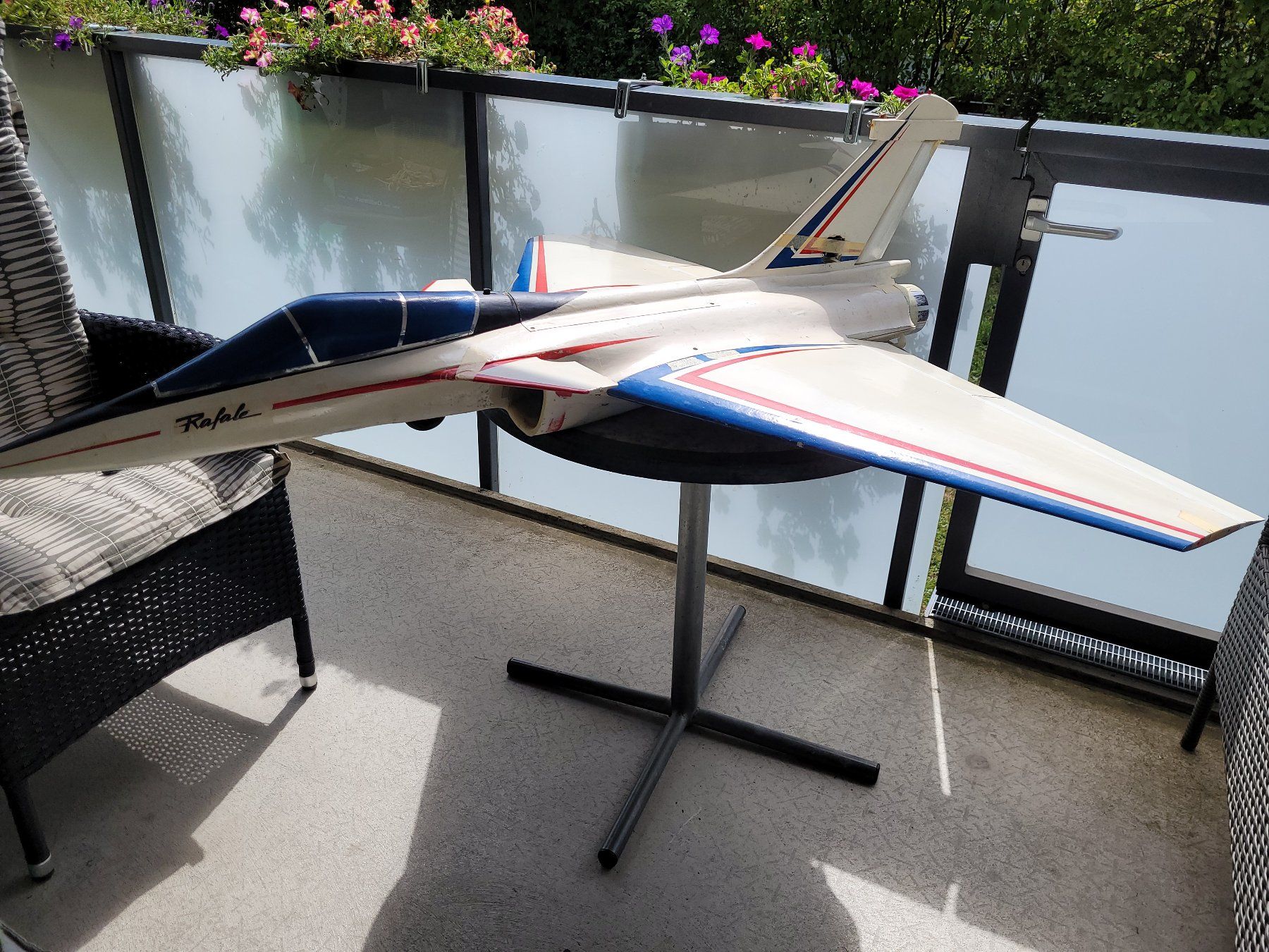 Modellismo RC: Rafale Dual-Impellerjet Eigenbau mit diversen Einbauten – Difettoso da Winterthur venduto da testi67 1
