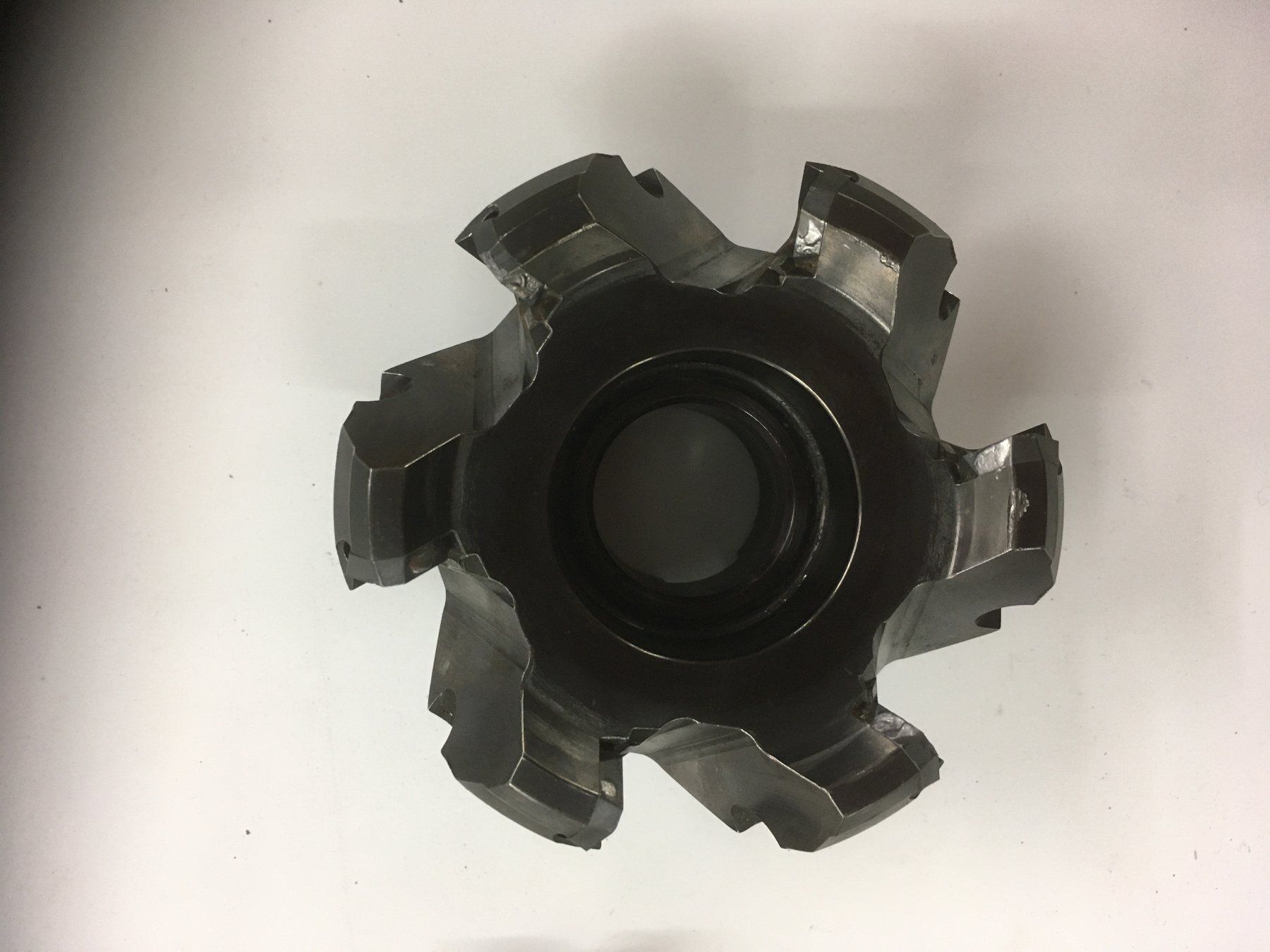 Tous les outils: Fräser mit HM-Wechselplatten ISO-40 CoroMill – D'occasion à Eptingen par Werkzeugschmiede 3