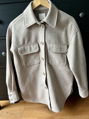 Neuwertige Oversized Hemdjacke, Übergangs Jacke - S/M