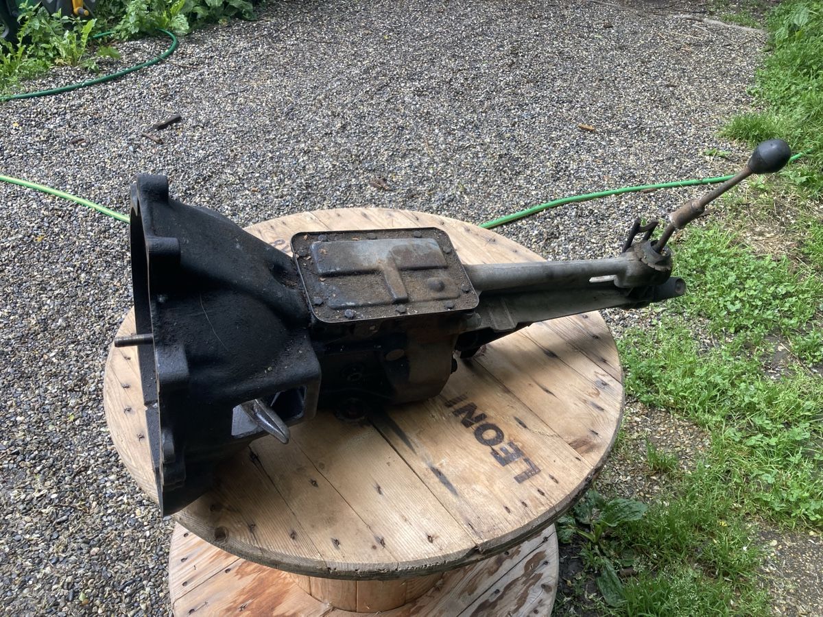 Ford Tutti pezzi di ricambio auto: Boite à vitesses Ford GRANADA – Usato da Aïre venduto da kuk_76lc 1