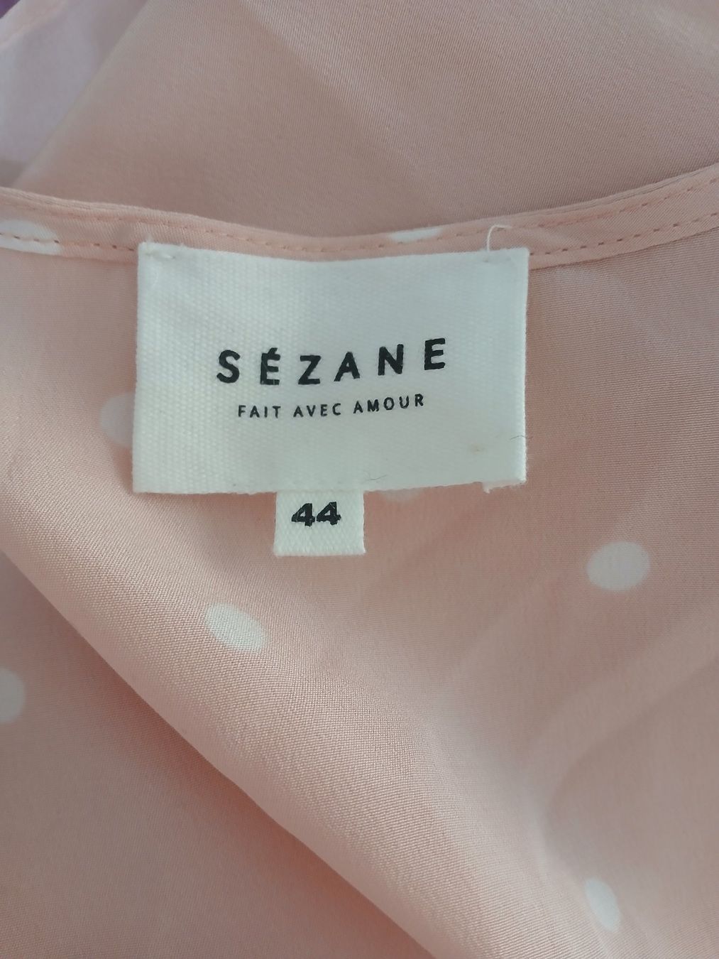Sezane Camicette: Wickelbluse Sezane; Gr.44, 100% Seide – Nuovo (secondo la descrizione) da Luzern venduto da Tavolna 5