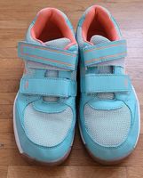 Neue Hallenschuhe, Gr. 34