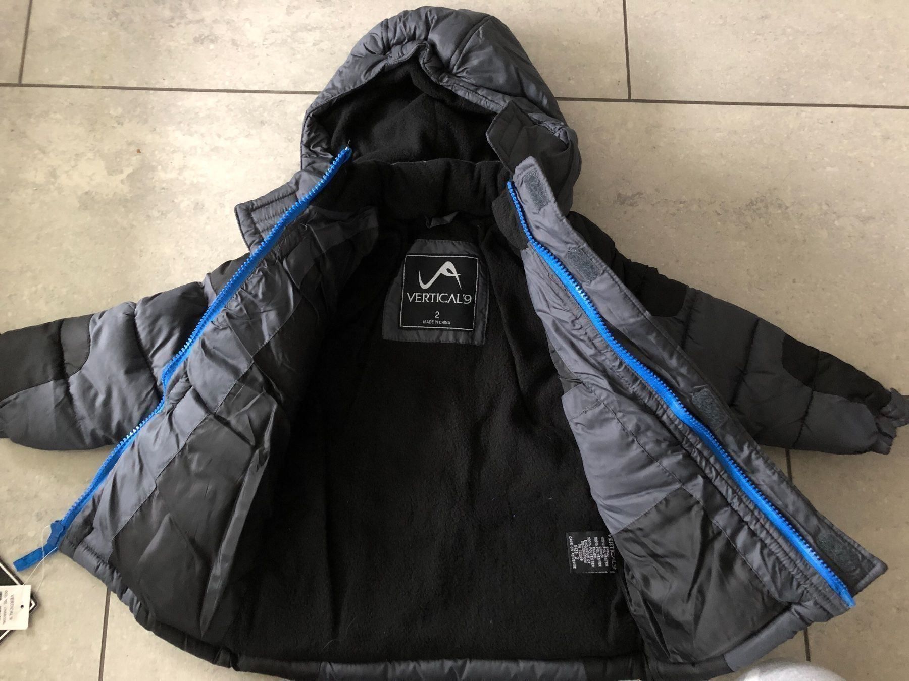 Jacken & Mäntel: Schöne neue warme Jacke – Neu (gemäss Beschreibung) aus Wohlen AG von manchebo 1