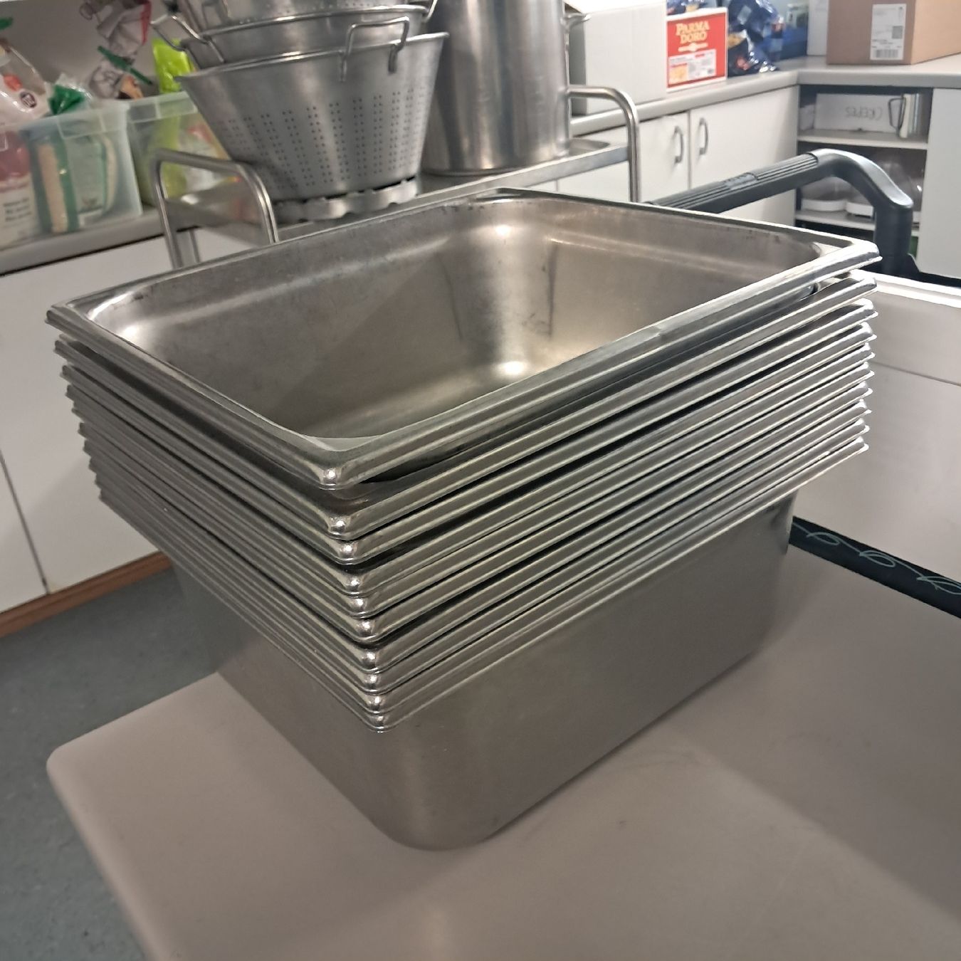Appareils de cuisine: Gastro Behälter 2/3, 10 Stück – D'occasion à Brüttisellen par fludi82 3