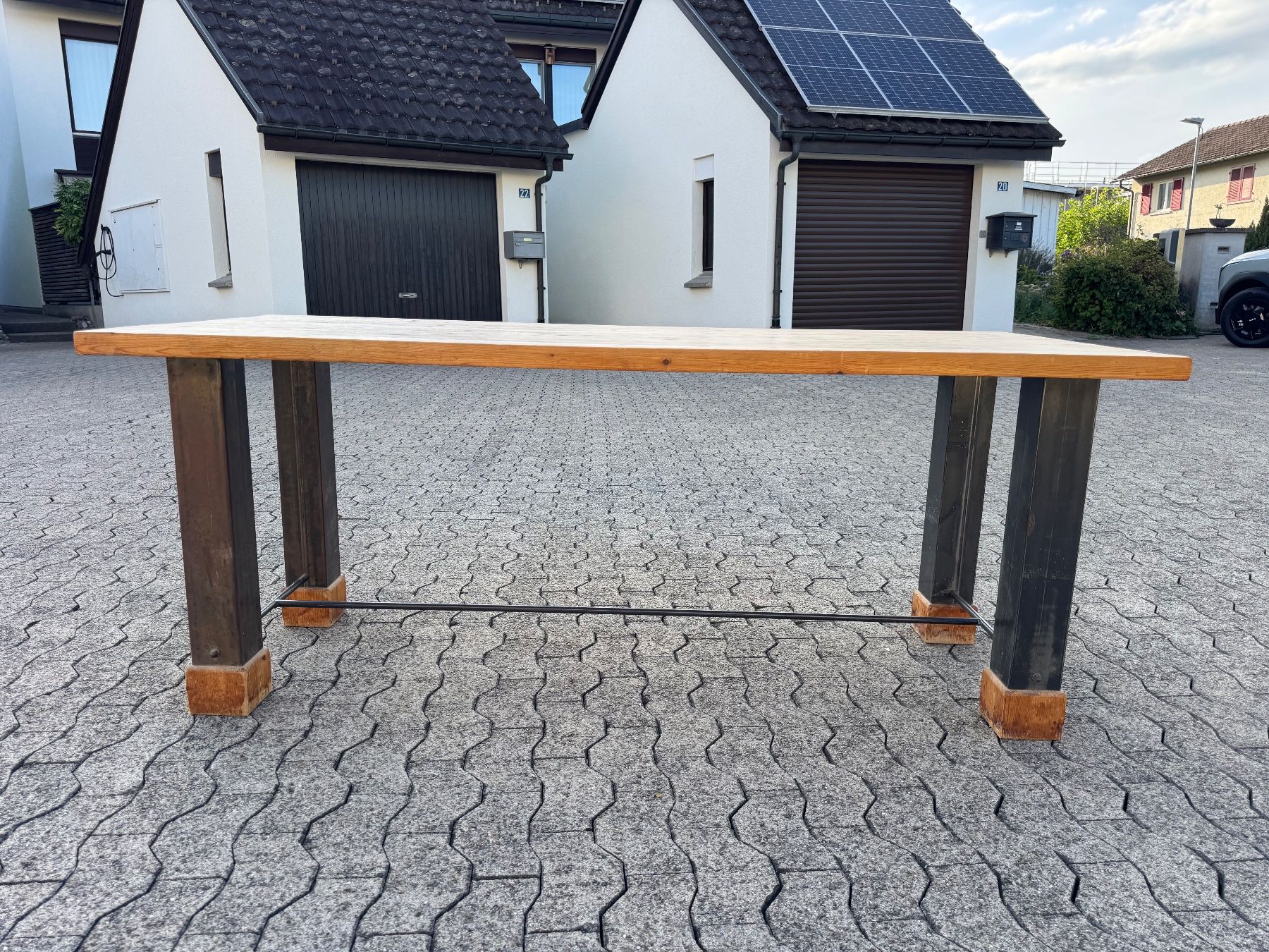 Tavoli: Holztisch – Usato da Jona venduto da vet_dtv8 2