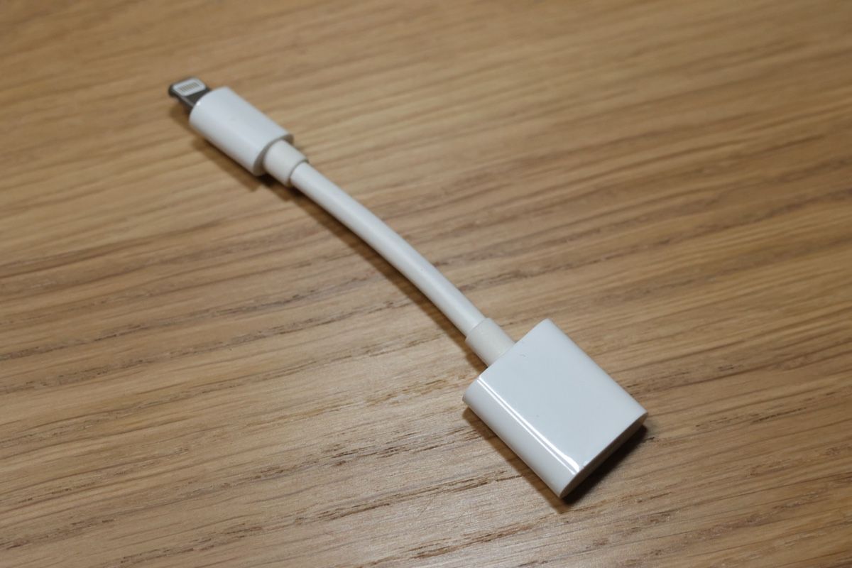 Belkin Laufwerke & Adapter: Belkin Lightning Audio + Charge Rockstar Adapter – Gebraucht aus St. Gallen von UsDeSchwiz 8