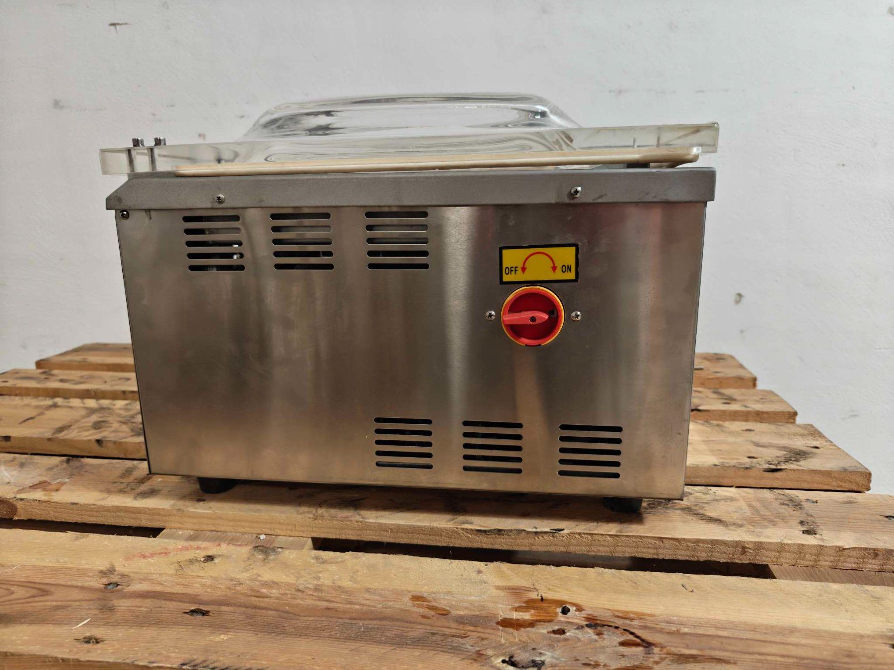 Küchengeräte: Vakuummaschine 6 m³/h Vakuumiermaschine Vakuumgerät m Mangel – Defekt aus Baar von Werkzeugzentrum 3