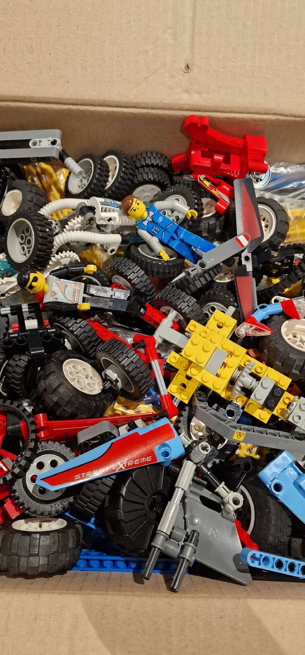 Technics Kit di costruzioni: Lego Technic Konvolut - Viele Teile & Räder – Usato da Roggliswil venduto da Bluro90 2