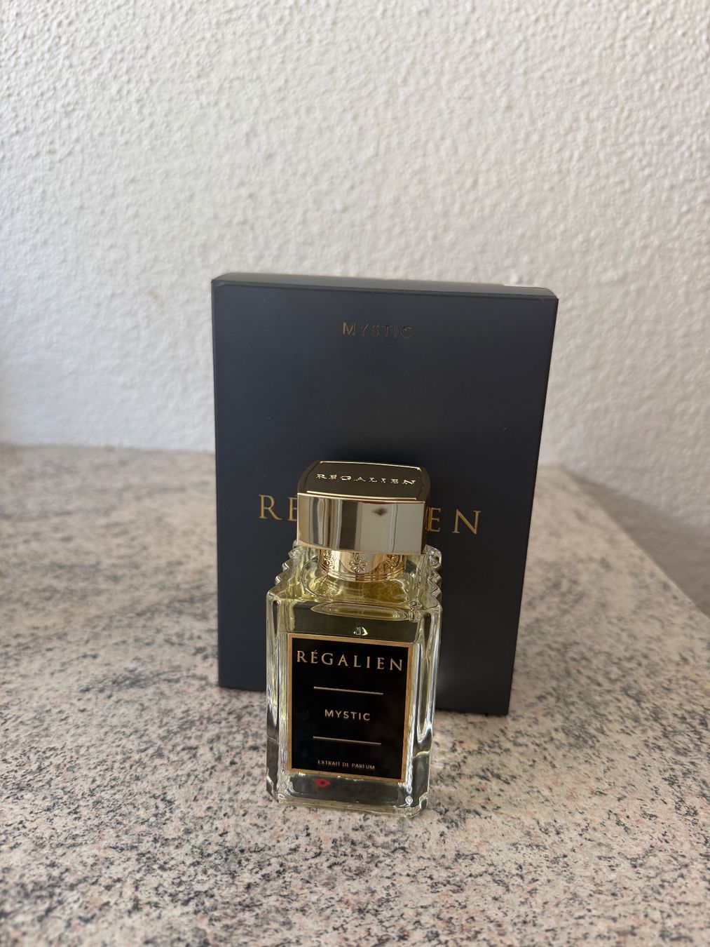 Profumi & Eau de Toilette: Regalien Istanbul Mystic edp 80ml – Nuovo (secondo la descrizione) da Frenkendorf venduto da autodiscount4123 3