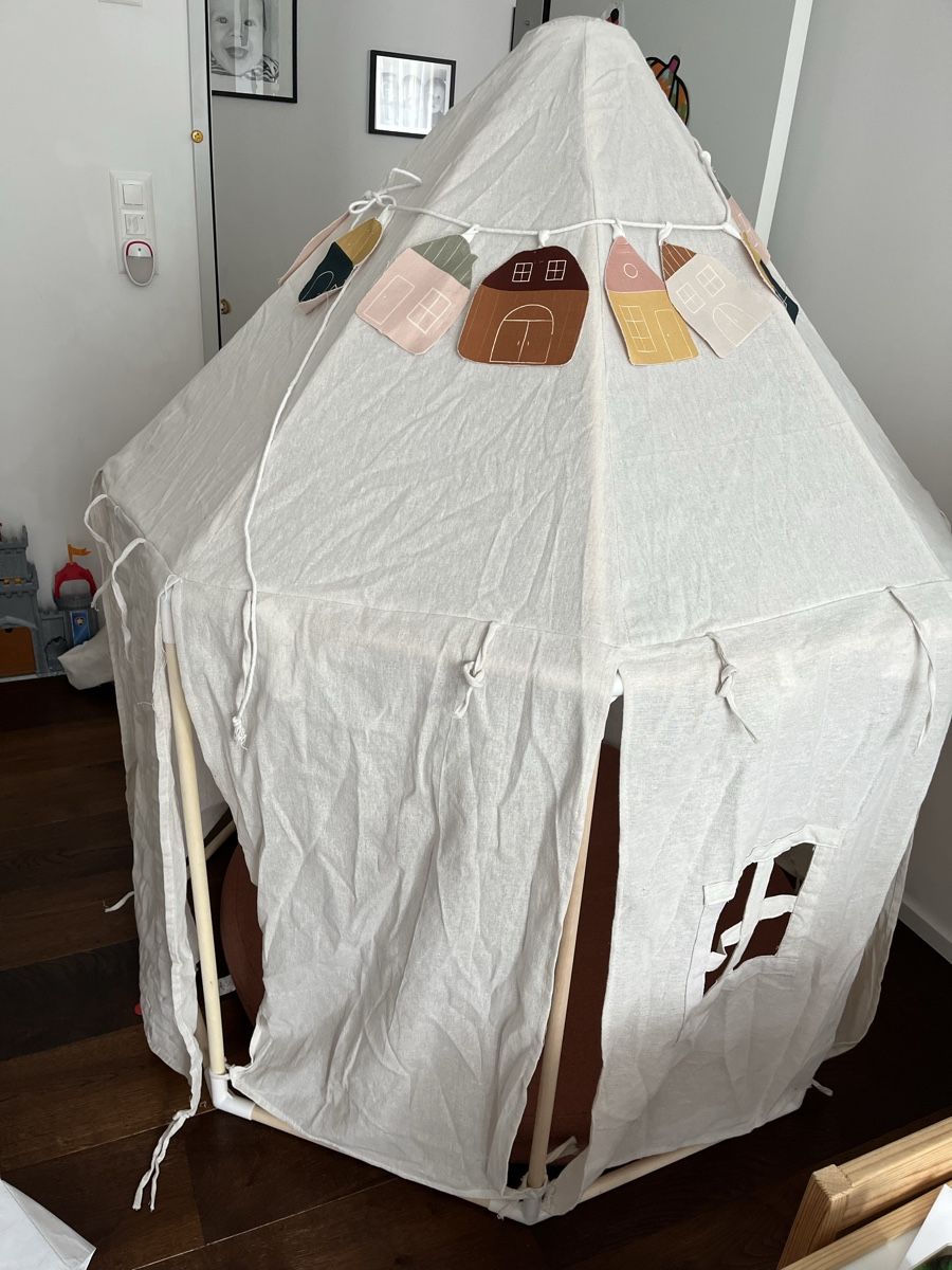 Sonstige Kinderbetten & -möbel: Spielzelt von Depot – Gebraucht aus Münchwilen TG von angim