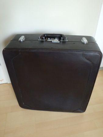 Vintage brauner Leder Reise Koffer mit Bügeln von Mädler