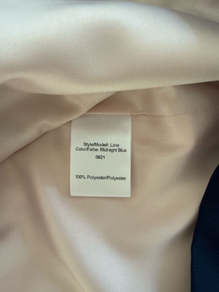 Piqyourdress Gonne: PIQ Jupe – Usato da Gibswil venduto da spongii 3