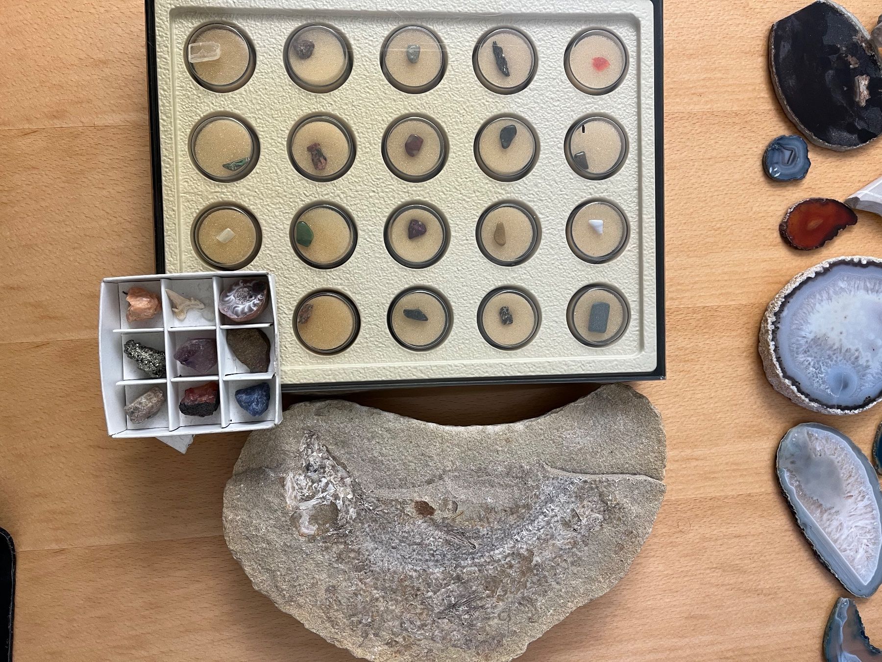 Pietre preziose: Edelsteinsammlung – Usato da Hochdorf venduto da suatvid 6