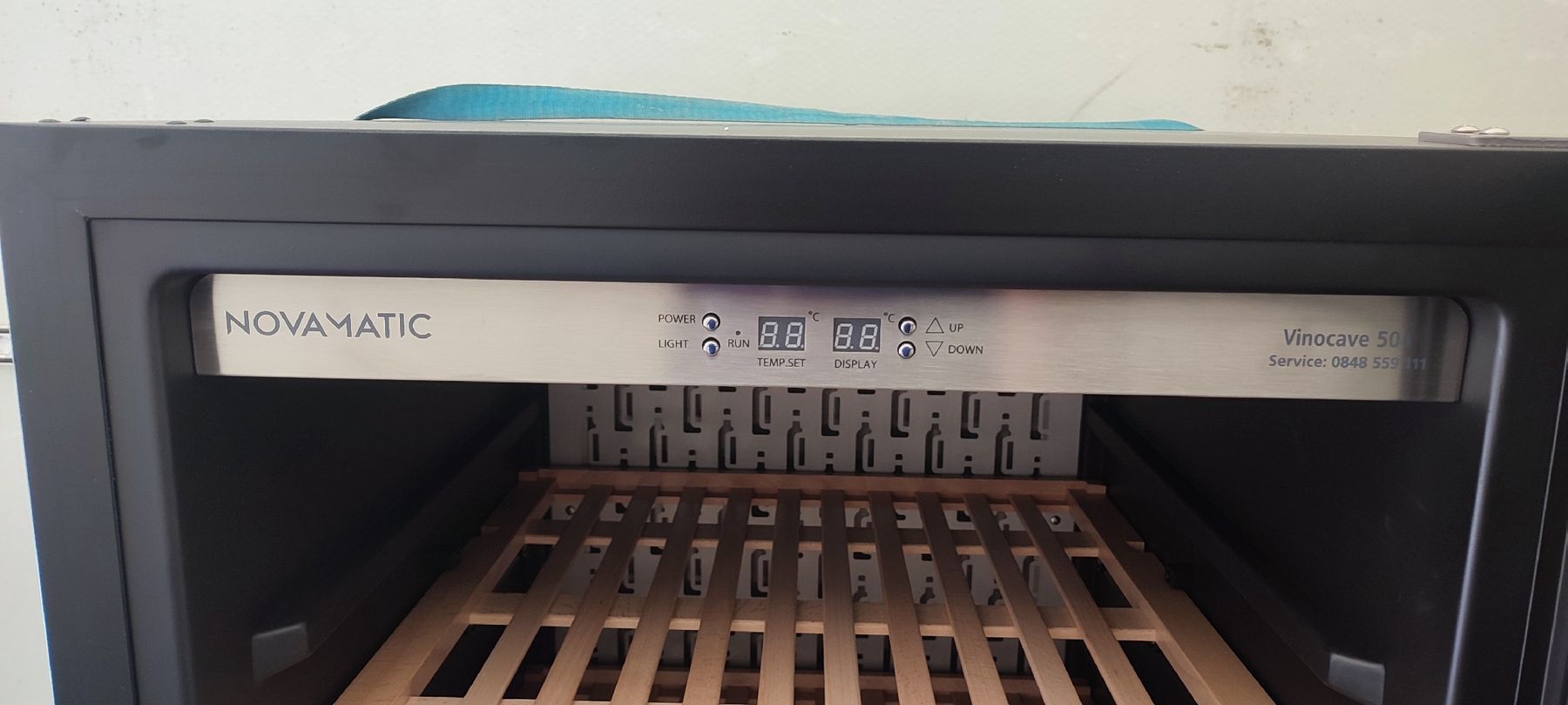 Novamatic Frigoriferi: Novamatic Weinschrank bis 111 Flasche  – Usato da Züberwangen venduto da Theodoralan 1