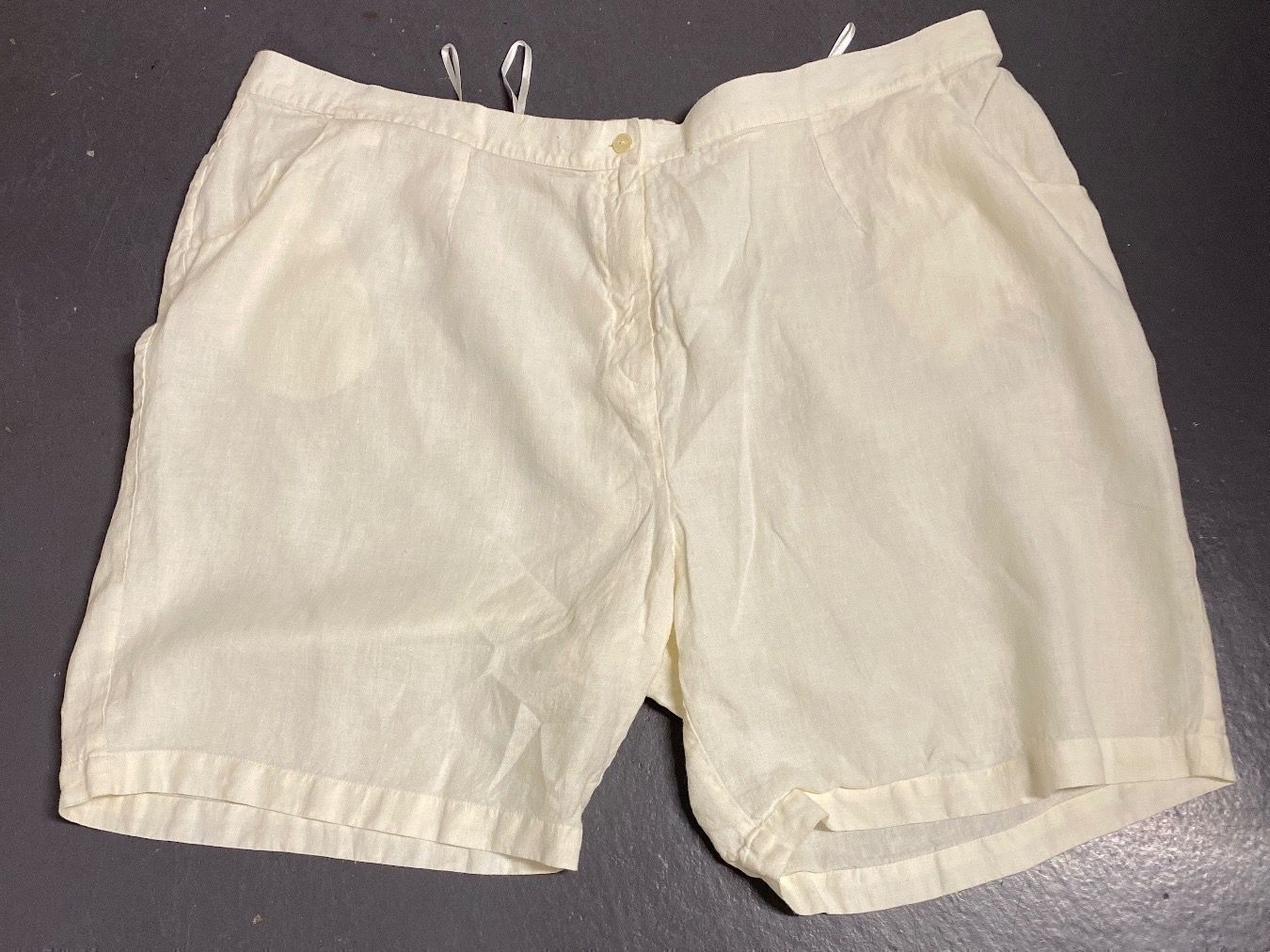 Ulla Popken Pantaloni: Ulla Popken Bermudas 58/60 100% Leinen  Neu – Nuovo (secondo la descrizione) da Biel-Benken BL venduto da PANORMUS 3