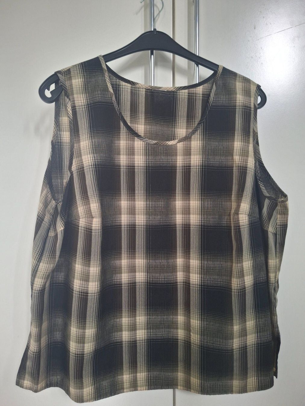 Lotti di vestiti: Bluse + Top im Karomuster, Gr. 44 – Nuovo (secondo la descrizione) da WALTERSWIL SO venduto da thb_ybm8 3