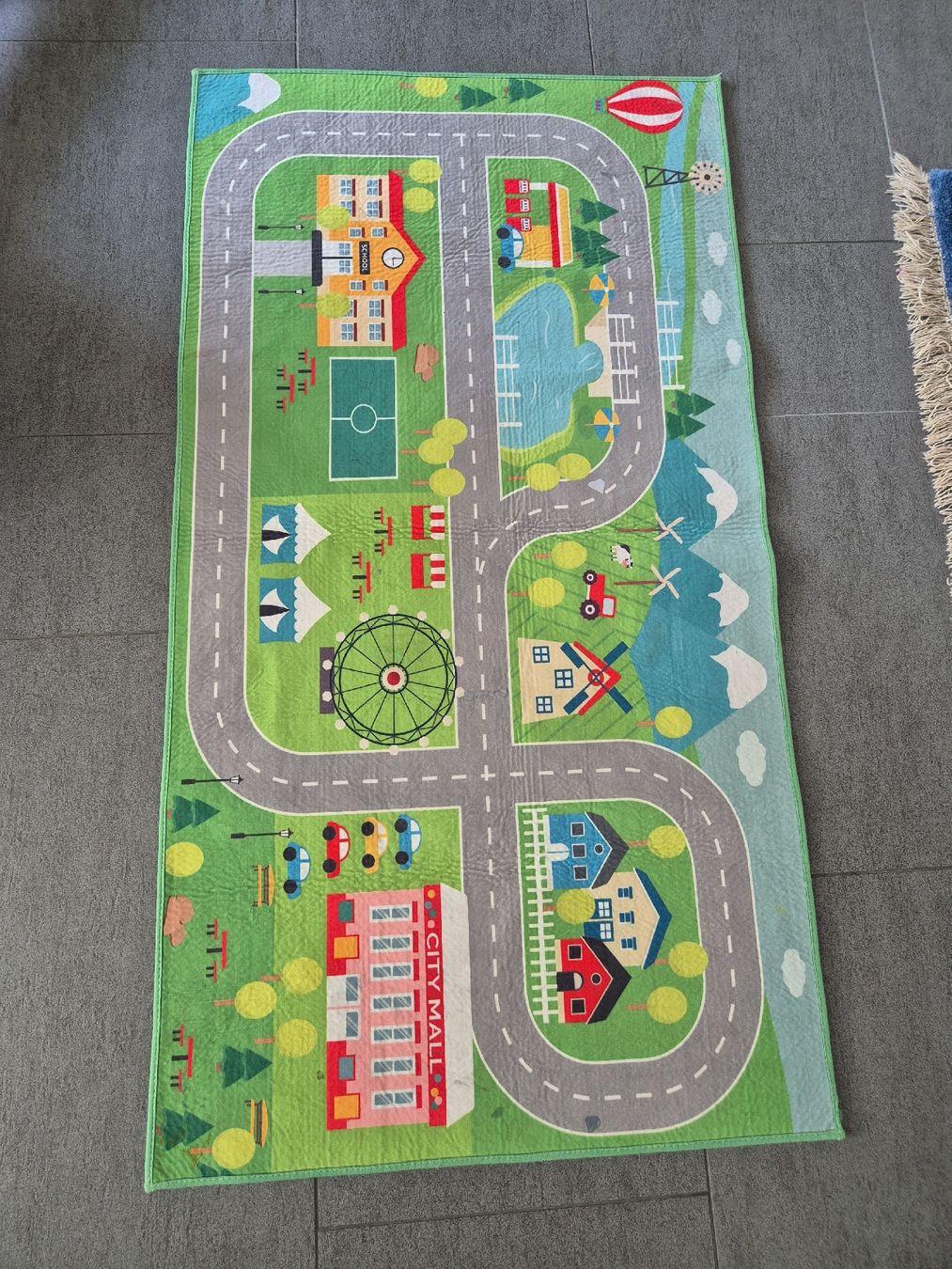 Tappeti: Spielteppich / Kinderteppich mit Strassen – Usato da Altendorf venduto da caj_hry2