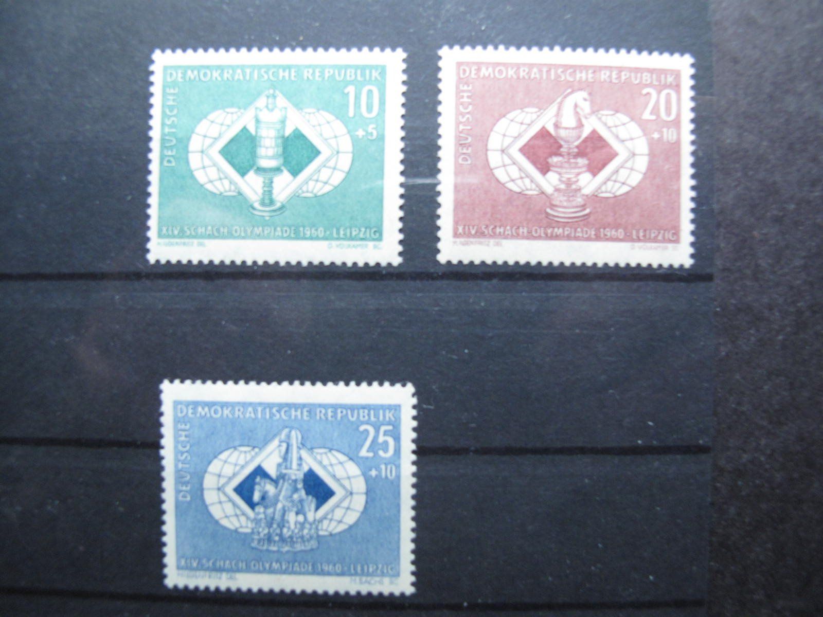 Tutti i francobolli: DDR 1960 Schach Olympiade ** – Usato da Wil SG venduto da fva01