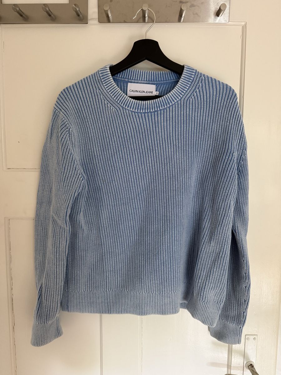 Calvin Klein Pulls & Sweat-shirts: Pullover Calvin Klein Jeans Gr. S – D'occasion à Zürich par Lenath22