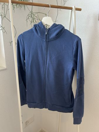Kapuzenjacke Grösse XS