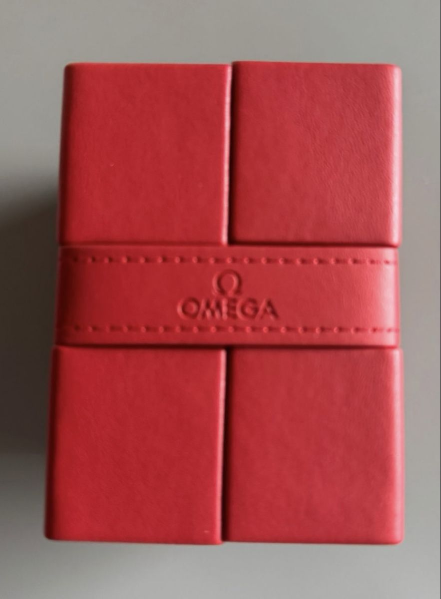 Scatole porta orologi: Omega Reisebox - NEU – Nuovo e nell'imballaggio originale da Münchenbuchsee venduto da Le.Chiffre