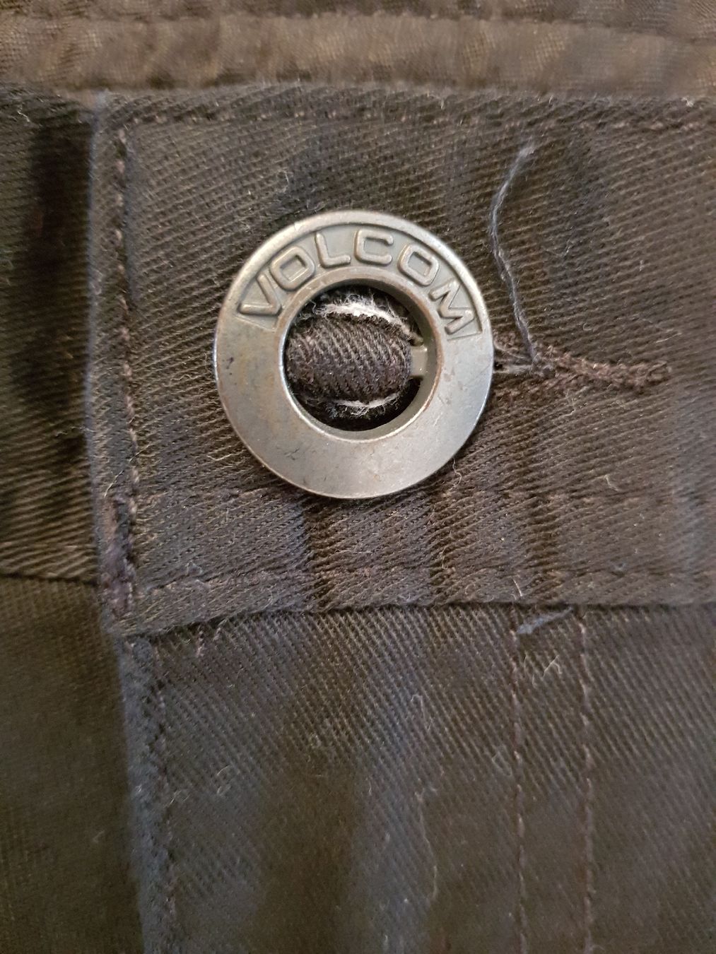 Volcom Pantaloni: Pantalon Volcom Noir Taille 32 – Usato da Veyrier venduto da sosozizou 4