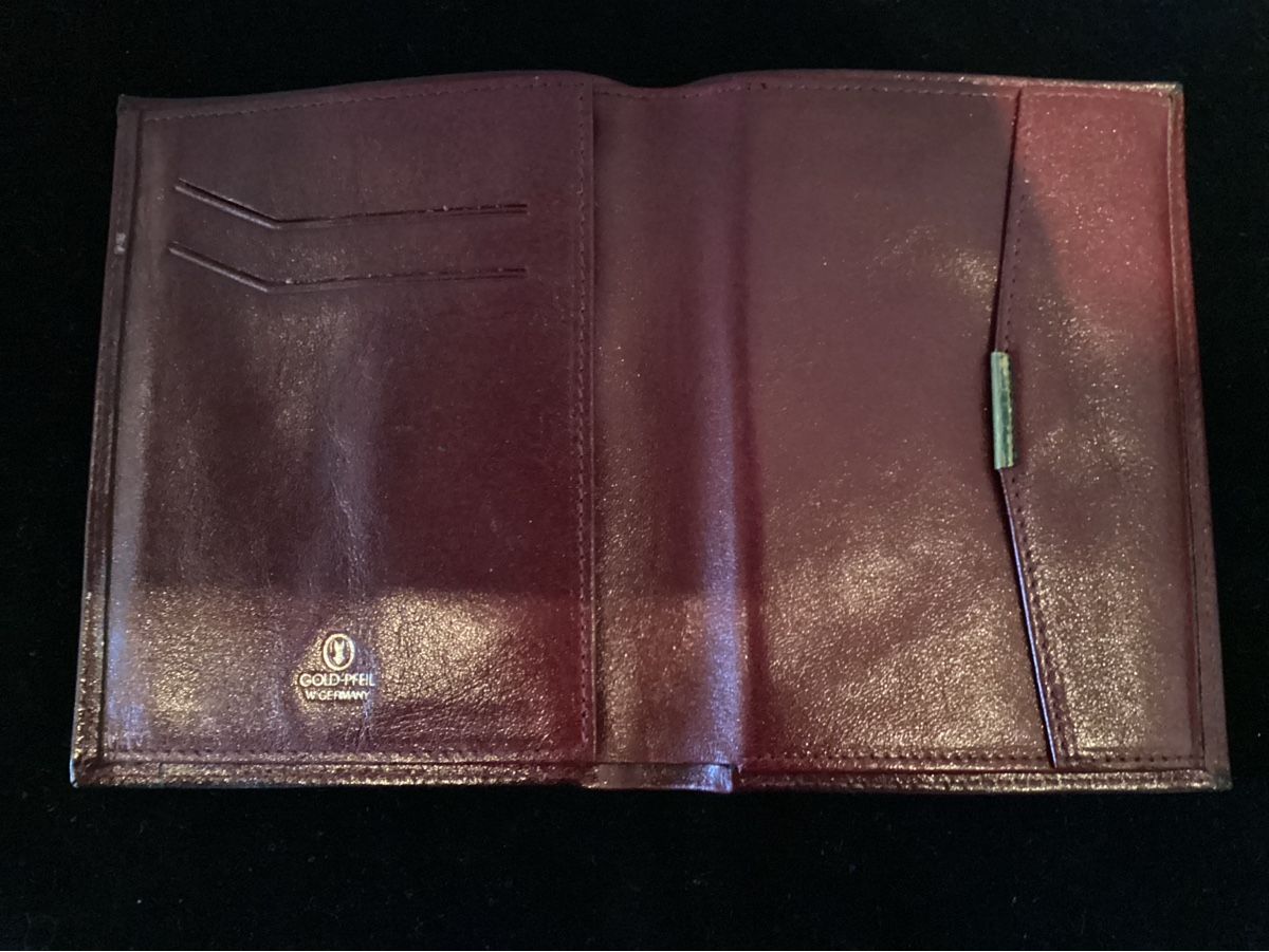 Brieftaschen: Goldpfeil, Geldbeutel  – Gebraucht aus Salenstein von Esprit57 1